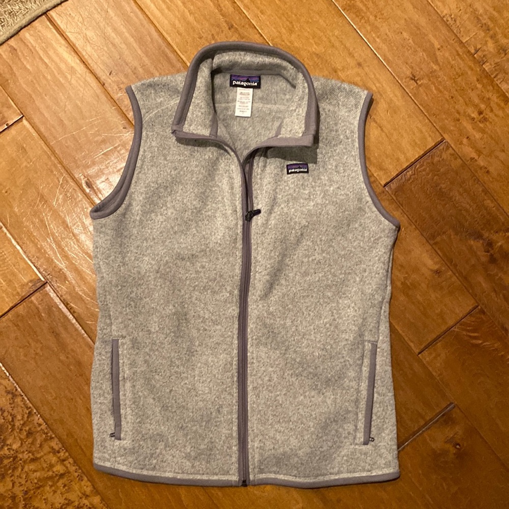 LIKE NEW! Patagonia ladies Large vest